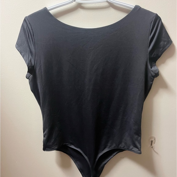 Grey Short sleeve bodysuit - Picture 2 of 2